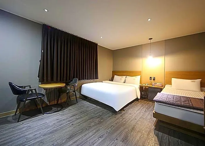 Motel Youain 2*